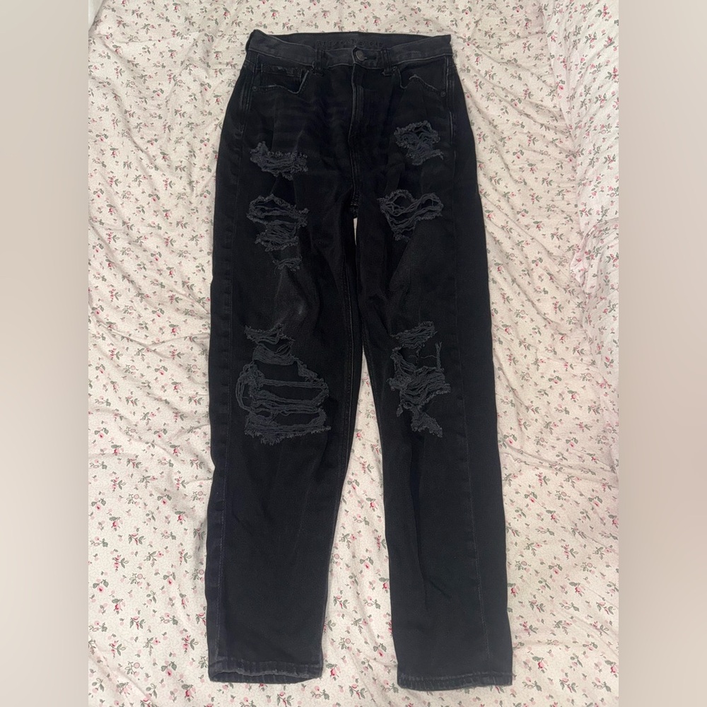 Black ripped American eagle jeans size 2